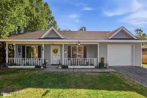 1812 Brannigan Cir, Kenai, AK 99611