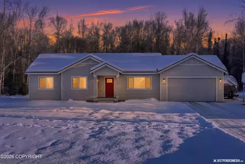 4107 N Coronado St, Wasilla, AK 99623