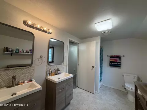 Bath - 1703 Iron Dr, Seward, AK 99664 photo 2 of 2