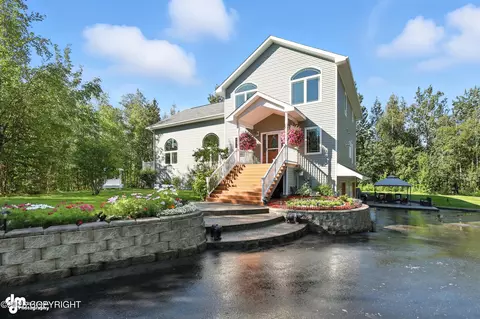 2900 N Barrys Resort Dr, Wasilla, AK 99654