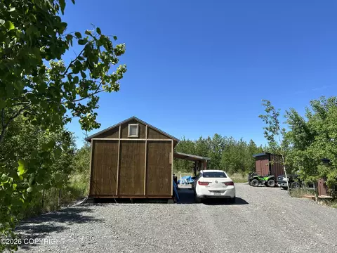 36500 Skylark Ln, Soldotna, AK 99669