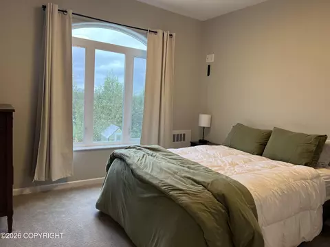 Bedroom - 2701 E Beech Way, Wasilla, AK 99654 photo 2 of 2