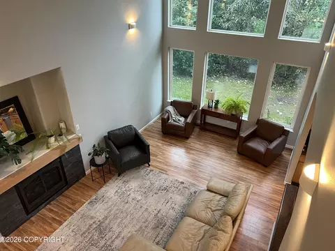 Living - 2701 E Beech Way, Wasilla, AK 99654 photo 2 of 3