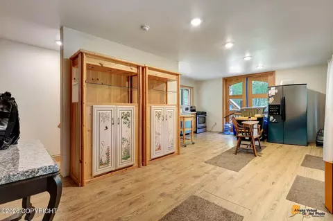 16445 E Sunshine Lake West Dr, Talkeetna, AK 99676