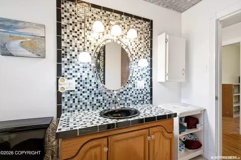 Bath - 10244 Colville St, Eagle River, AK 99577 photo 2 of 3
