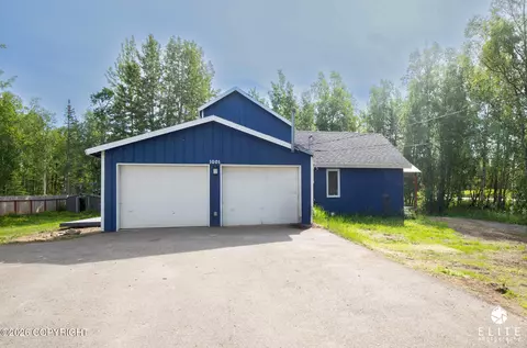 1001 S Woodcrest Cir, Wasilla, AK 99654