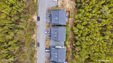 View/Area - 21040 Trailhead Ave # 25, Eagle River, AK 99577 photo 3 of 5