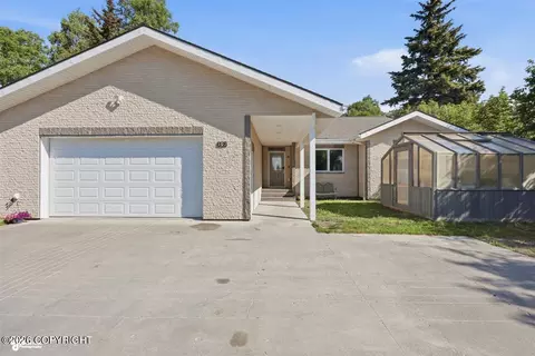 Exterior - 502 Rangeview Ave, Homer, AK 99603 photo 1 of 5