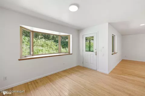 Living - 502 Rangeview Ave, Homer, AK 99603 photo 5 of 6