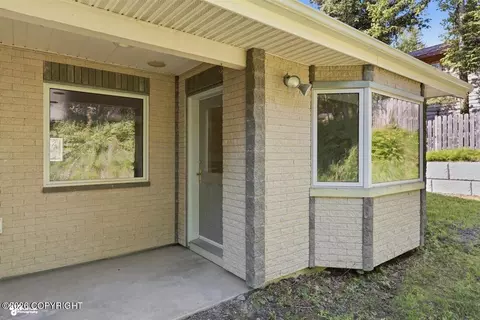 Exterior - 502 Rangeview Ave, Homer, AK 99603 photo 4 of 5