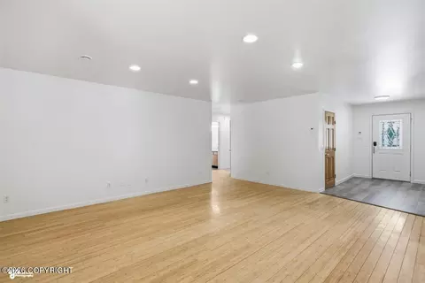 Living - 502 Rangeview Ave, Homer, AK 99603 photo 6 of 6