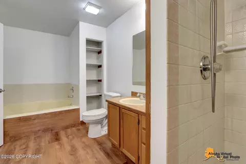 Bath - 18539 Culross Cir, Eagle River, AK 99577 photo 3 of 4