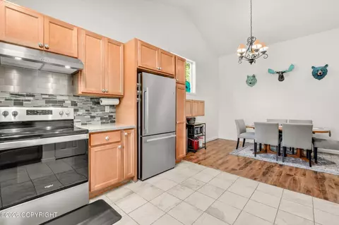 Kitchen - 9309 Hall Cir, Eagle River, AK 99577 photo 4 of 4