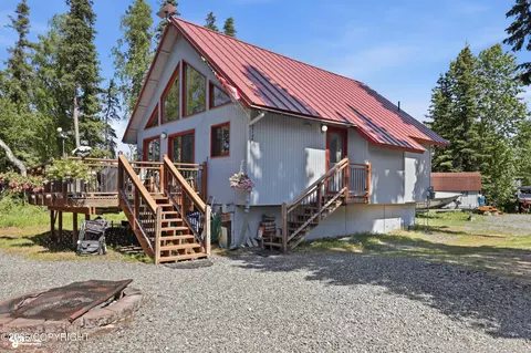 34786 Sockeye Ln, Sterling, AK 99672