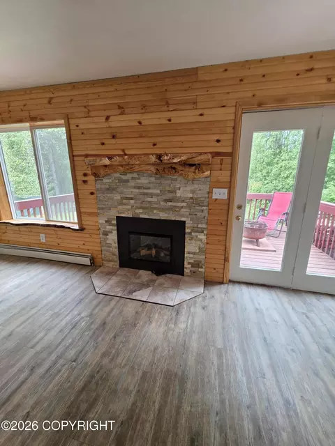 Living - 17015 Riddell St, Eagle River, AK 99577 photo 3 of 4