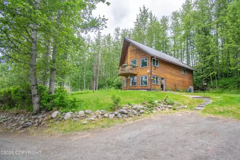 44570 Sunrise Ave, Soldotna, AK 99669
