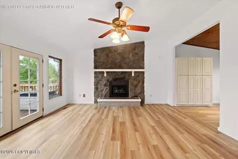 Living - 9628 Balandra Cir, Eagle River, AK 99577 photo 4 of 6