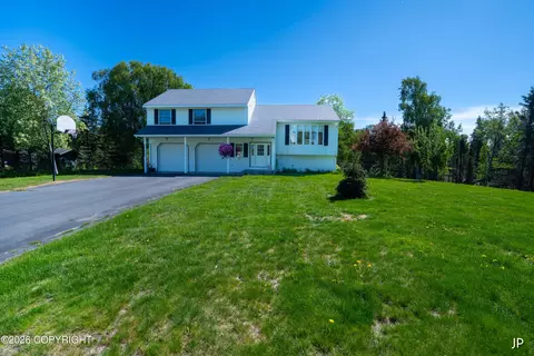 119 Wooded Glen Ct, Kenai, AK 99611