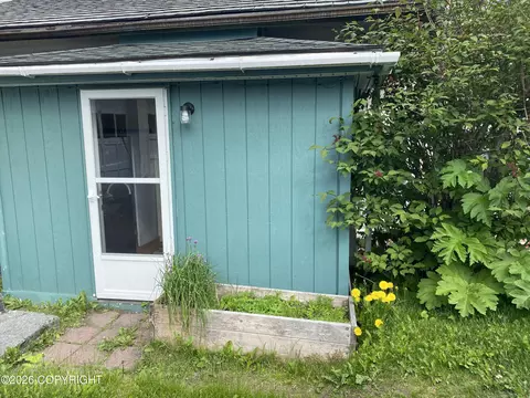 Exterior - 411 Third Ave, Seward, AK 99664 photo 6 of 10