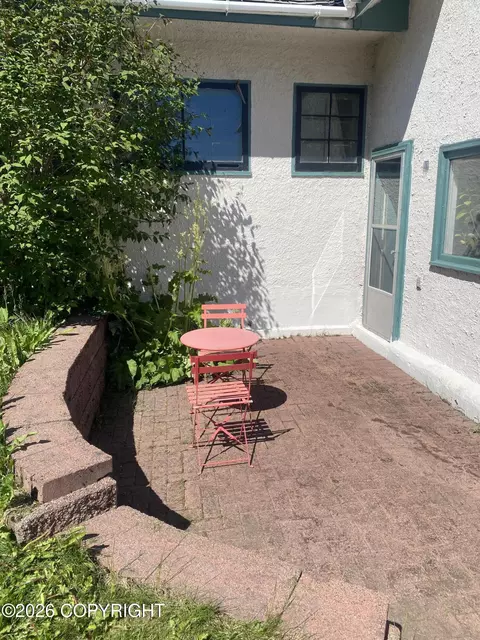 Exterior - 411 Third Ave, Seward, AK 99664 photo 5 of 10