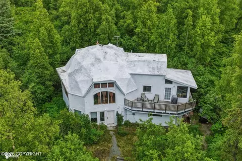 17011 Golden View Dr, Anchorage, AK 99516