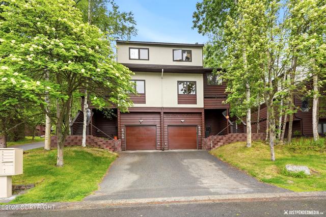 6750 Lunar Dr #D-2, Anchorage, AK 99504