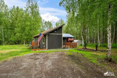 7301 W Island Lake Dr, Wasilla, AK 99623