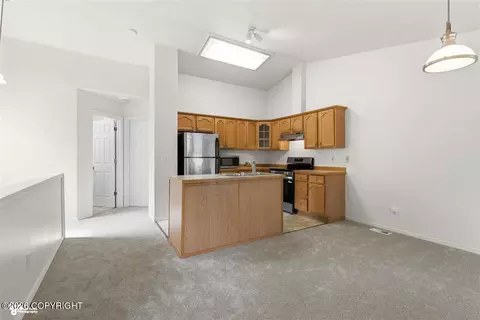 232 E 45th Ave # 28, Anchorage, AK 99503 photo 6