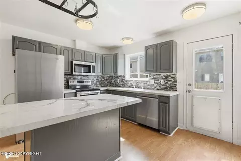 5540 E 4th Ave # 3, Anchorage, AK 99504 photo 5