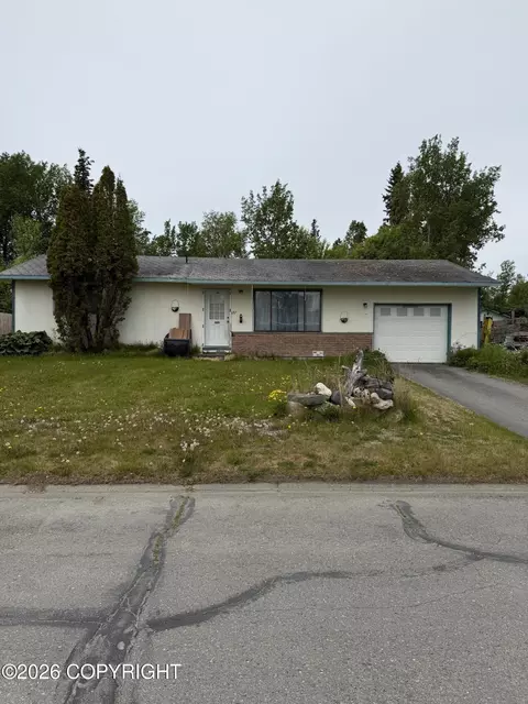 697 Sycamore Cir, Kenai, AK 99611