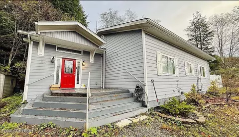 104 Shotgun Aly, Sitka, AK 99835