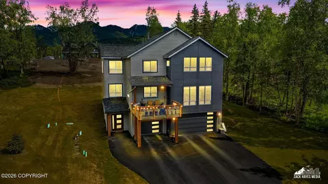 14311 Pickett St, Anchorage, AK 99516