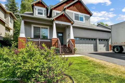 1681 Circlewood Dr, Anchorage, AK 99516