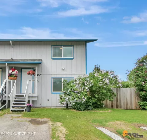 8060 Evans Cir, Anchorage, AK 99507