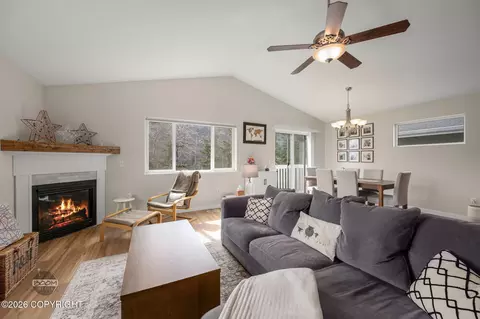 Living - 20310 Glacier Park Cir, Eagle River, AK 99577 photo 2 of 4