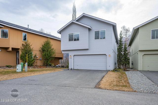 20310 Glacier Park Cir, Eagle River, AK 99577