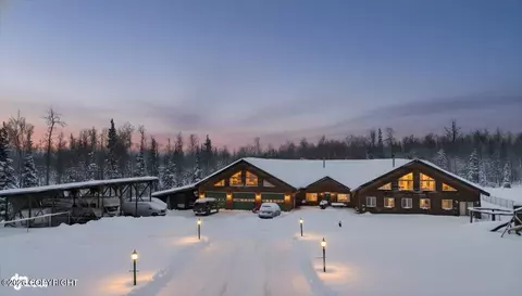 12882 S Ella Louise Cir, Wasilla, AK 99623