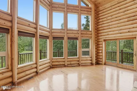 Living - 22339 Elkhorn Cir, Eagle River, AK 99577 photo 3 of 7