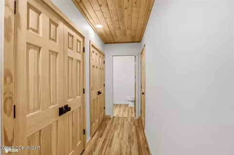 Entry Way - 22339 Elkhorn Cir, Eagle River, AK 99577 photo 10 of 10