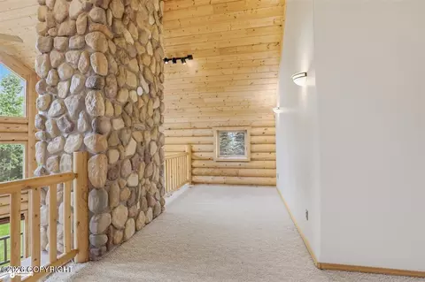 Entry Way - 22339 Elkhorn Cir, Eagle River, AK 99577 photo 5 of 10