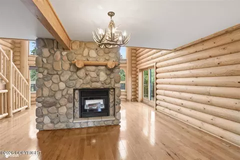 Living - 22339 Elkhorn Cir, Eagle River, AK 99577 photo 4 of 7