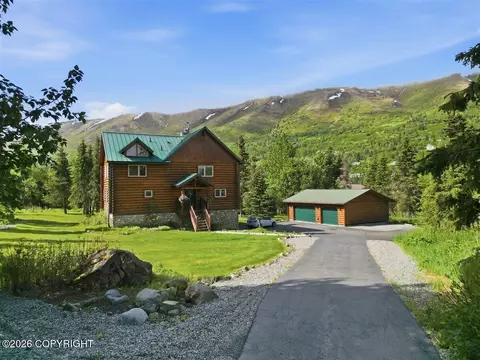 22339 Elkhorn Cir, Eagle River, AK 99577