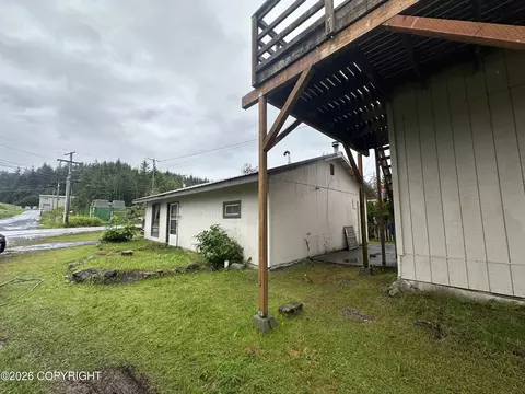 Exterior - 804 Evergreen Ave, Wrangell, AK 99929 photo 2 of 2