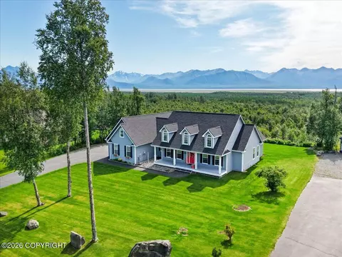 5038 W Pinnacle Ridge Cir, Wasilla, AK 99623