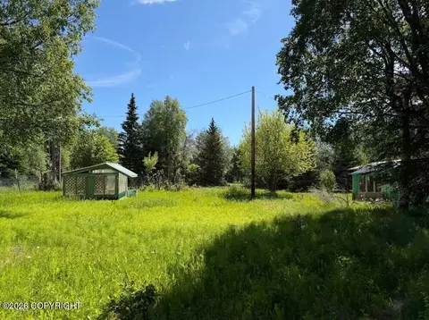 5027 W 86th Ave, Anchorage, AK 99502