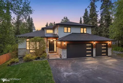 230 Botanical Cir, Anchorage, AK 99515