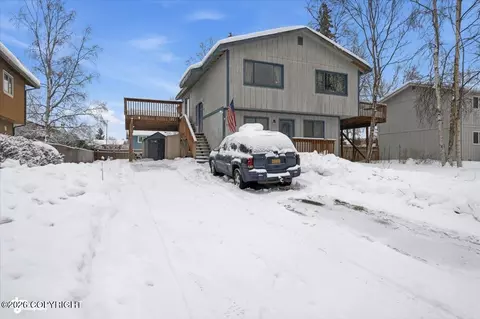 6901 Cheryl St, Anchorage, AK 99518