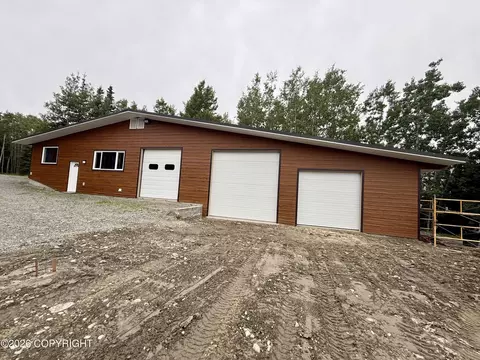 38530 Southwind Cir, Sterling, AK 99672