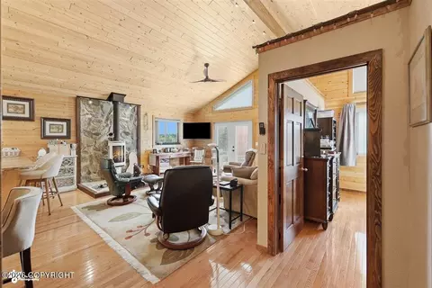 Living - 16389 Easy St, Ninilchik, AK 99639 photo 2 of 7