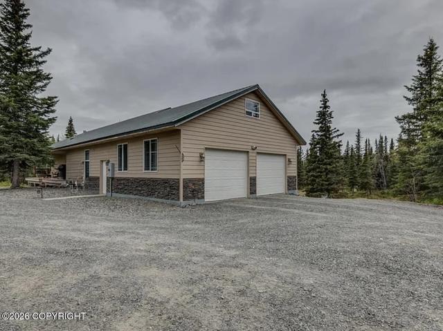 47853 Buddy Roe Ct, Kenai, AK 99611